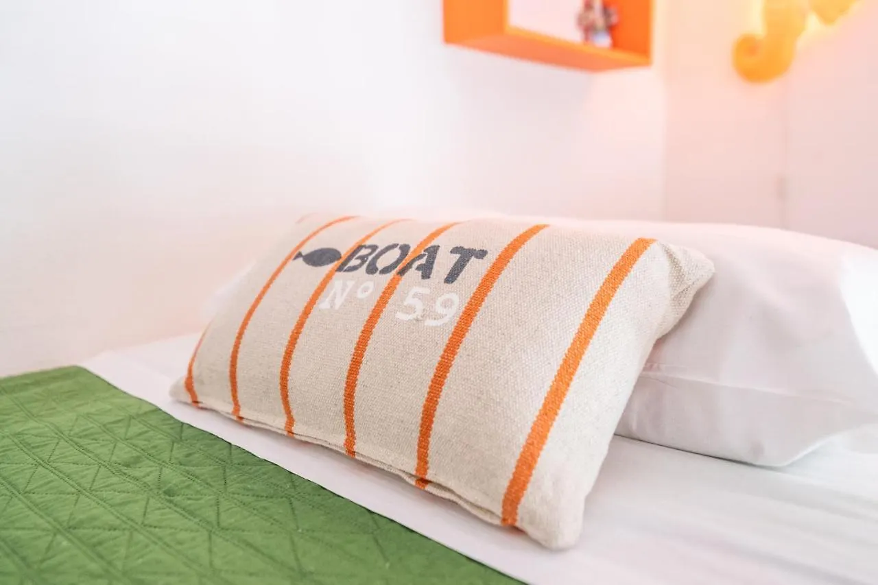 Appartement Colors House On The Beach By Pleiades Home Calambrone Italië